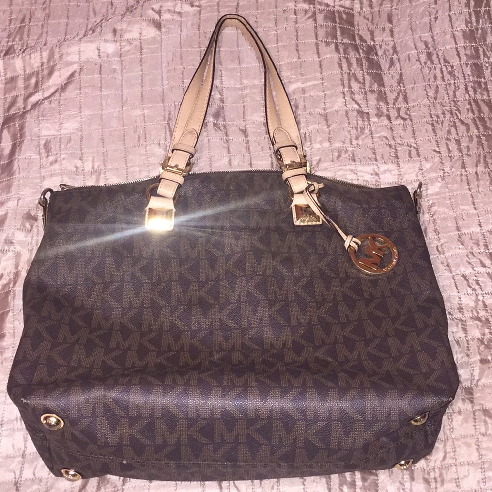 Michael Kors tote